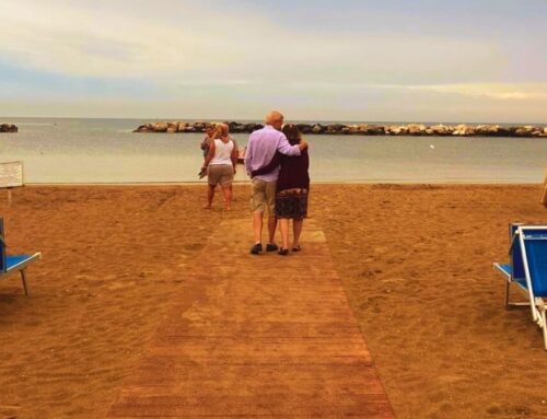 Vacanza al mare con gli anziani in RSA: un viaggio verso la persona